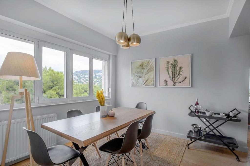 Tranquil Modern ηaven *